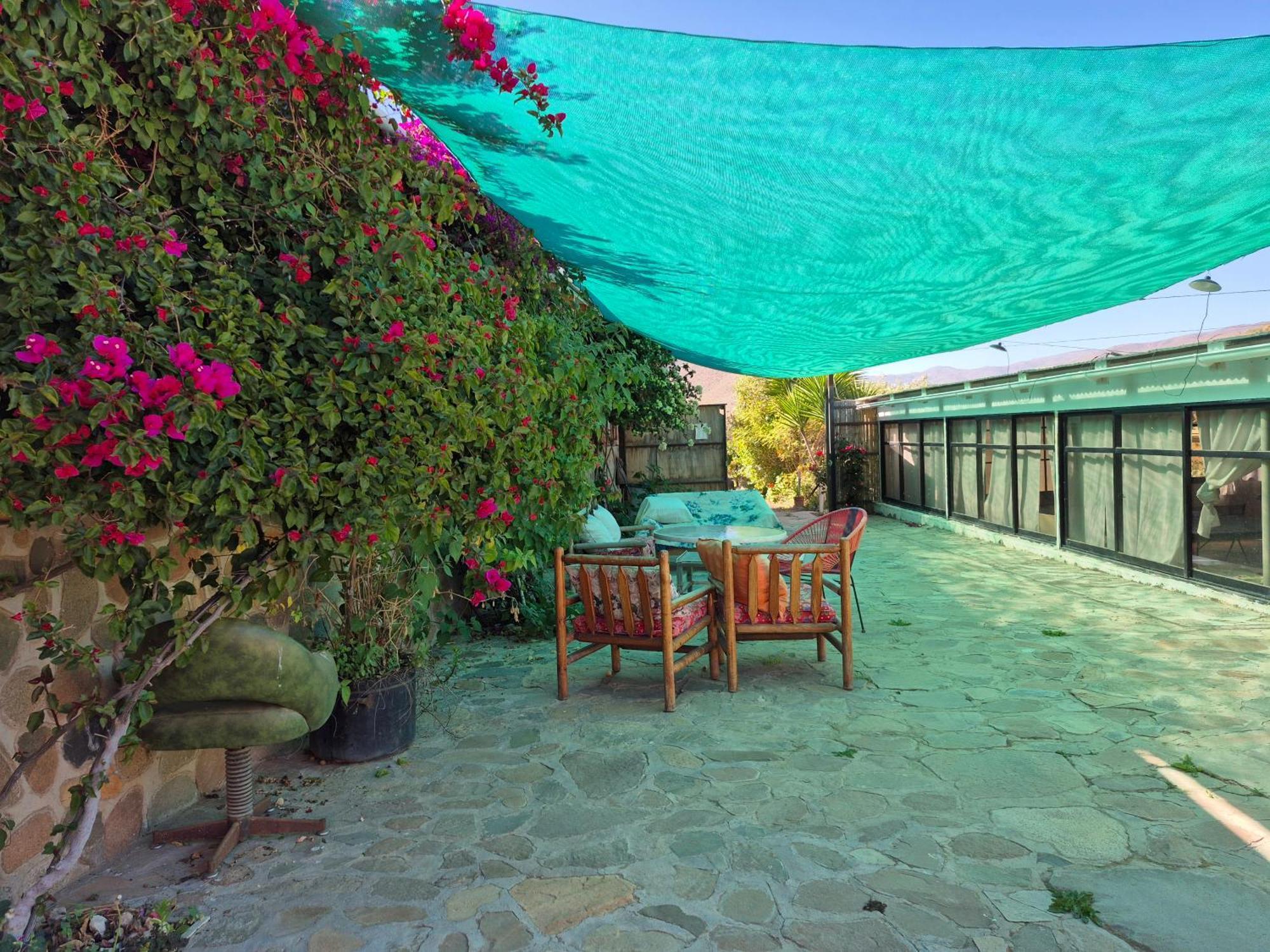 Casa de hóspedes Almendros *